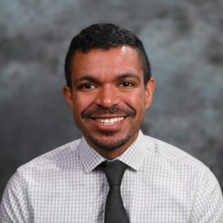 Junior Gonzalez heaadshot