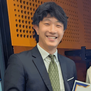Nathan Cho receiving an award from Pitt Sustainability in July 2025.
